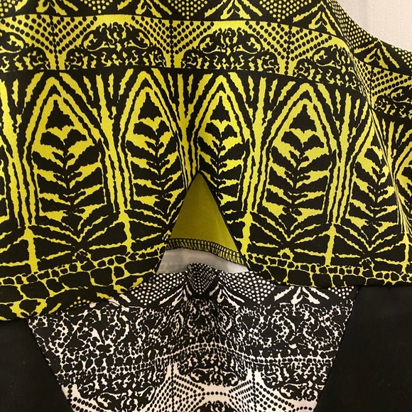 Brand new BooHoo midi dress - Picture 5 of 6